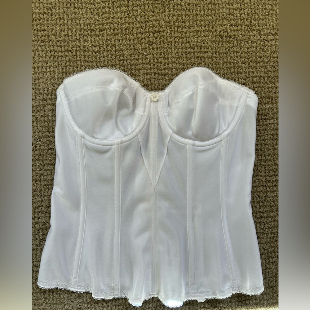 Elegant White Bustier Top